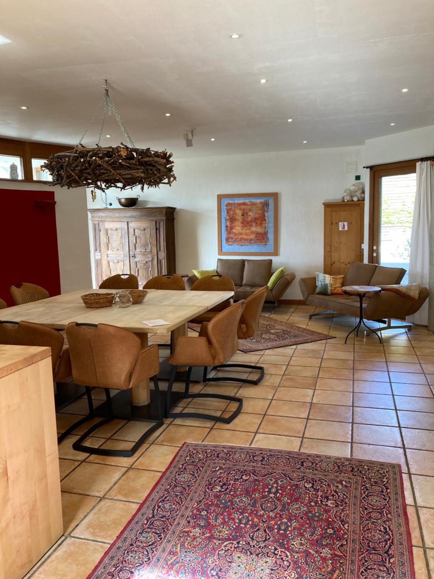 Paulis Cozy 4-Bedroom Vacation Home - With 4 Bathrooms Sun Terrace & Sauna, Nice To Hike & Bike, To Chil & Meet Бюллінген Екстер'єр фото